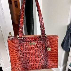 Brahmin tote bag- great condition